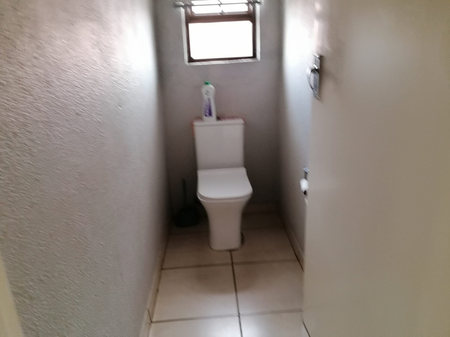 3 Bedroom Property for Sale in Tlhabane West North West